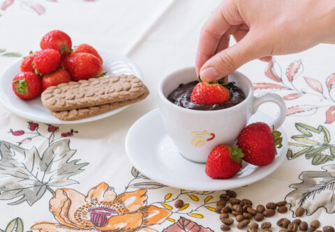 Mocha Coffee Fondue: Horká kávová čokoláda k máchání sušenek, jahod, prstů, čehokoli, co máte rádi